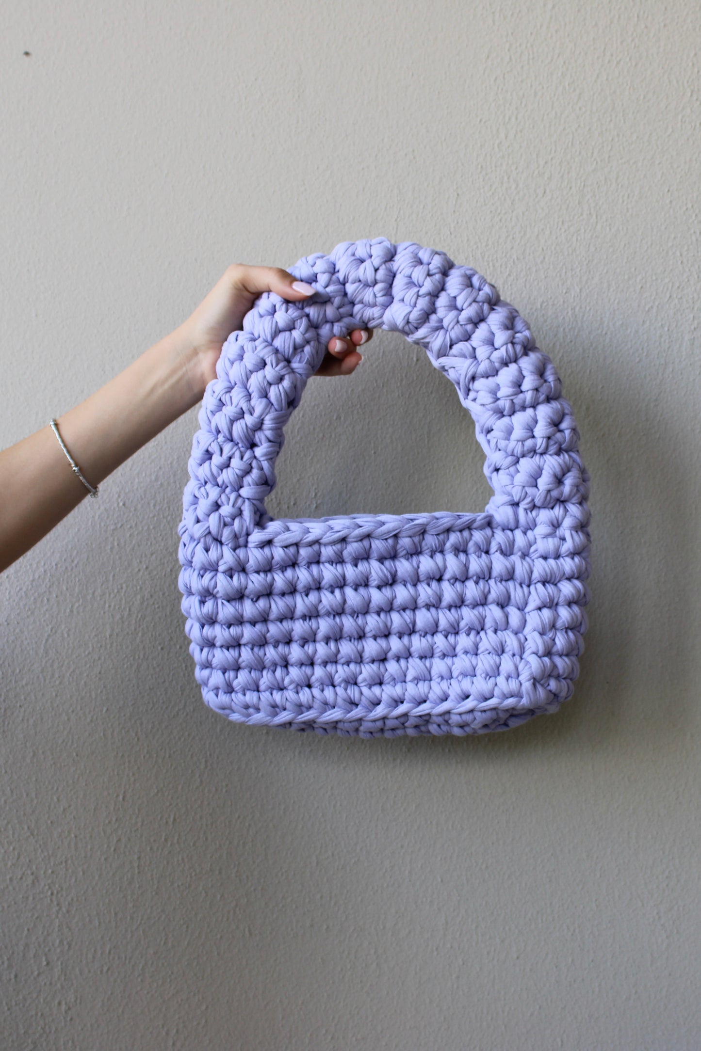 Frangipane crochet bag